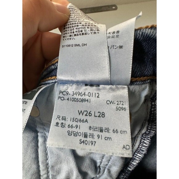 Levi's Women's Wedgie Straight Leg Jeans Medium Wash Button Fly Size 26 26x28 - Picture 7 of 7